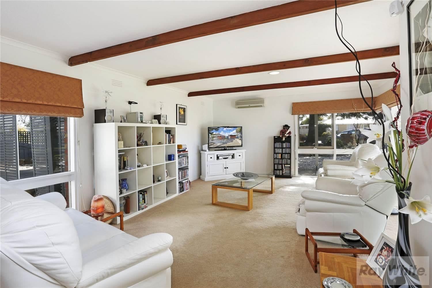 104 Flinders Avenue, LARA VIC 3212, Lara - Thumbnail 3