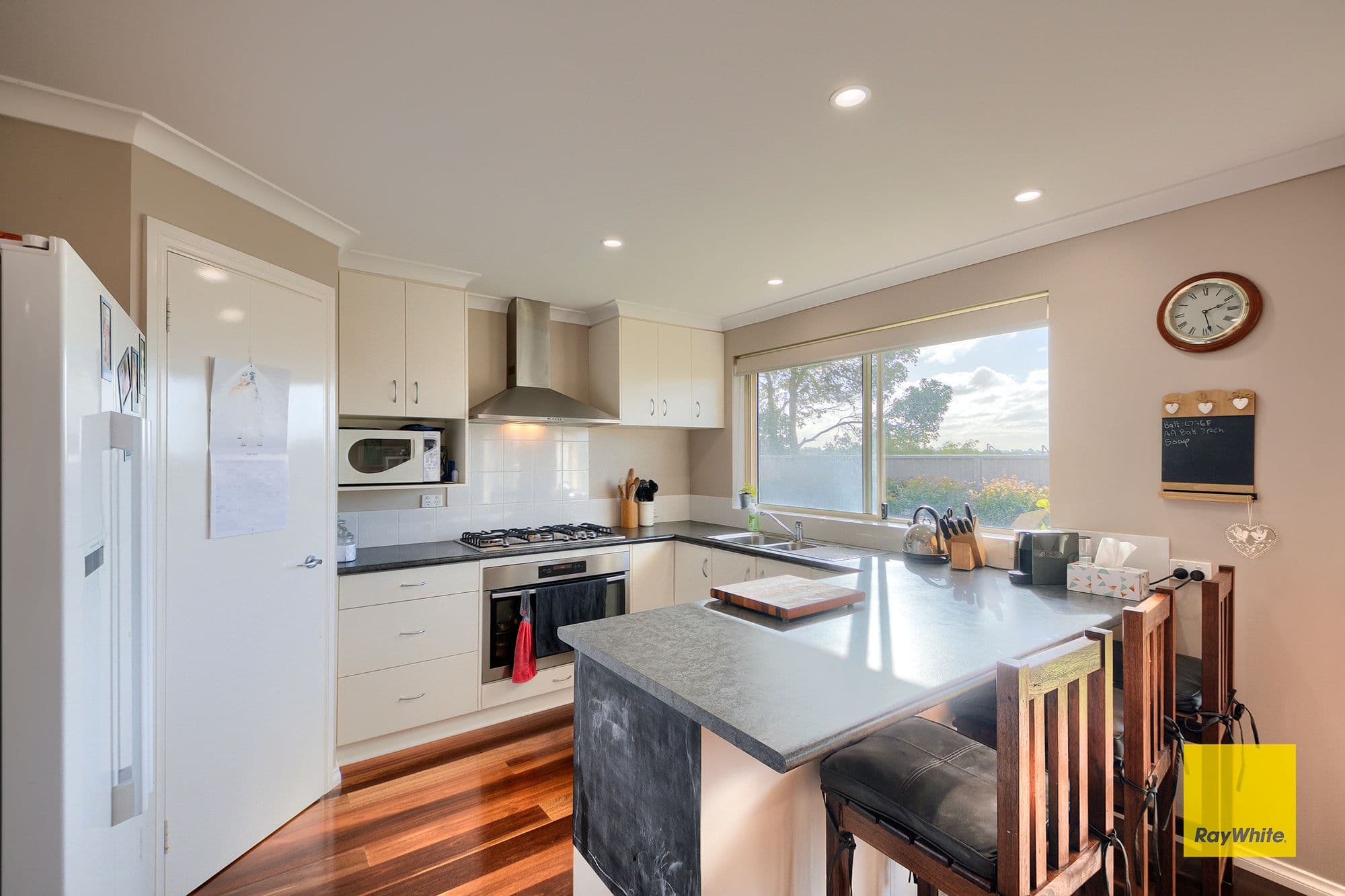 68 Minor Road, Orana WA 6330, Orana - Thumbnail 5