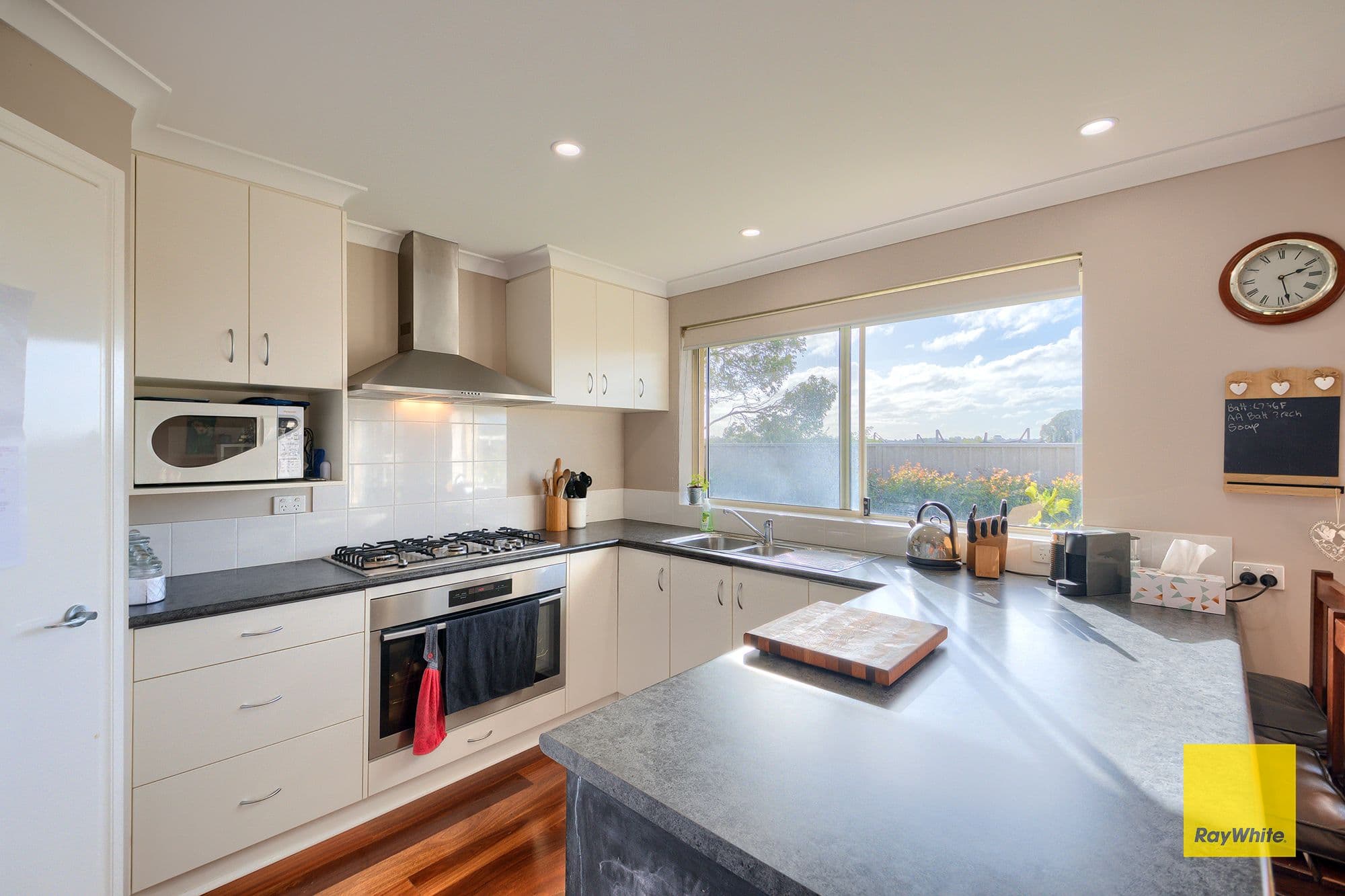 68 Minor Road, Orana WA 6330, Orana - Thumbnail 6