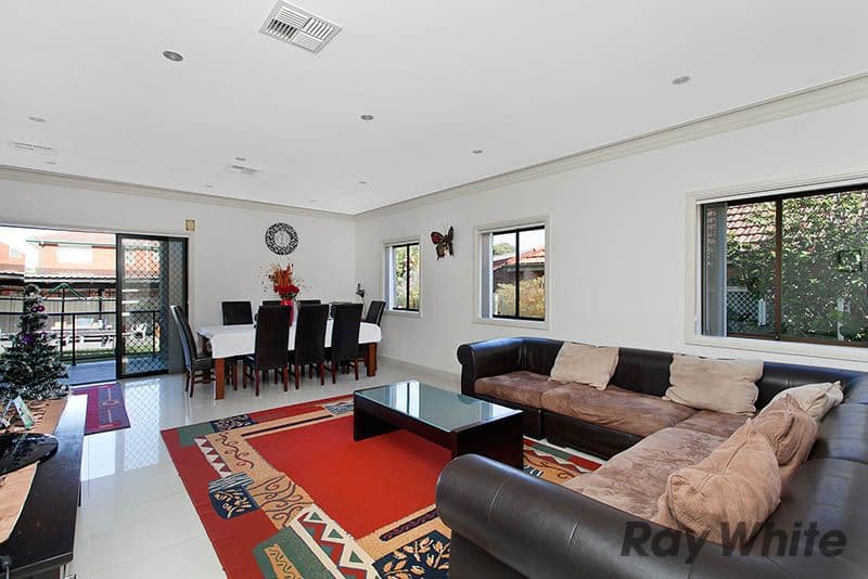 5 Kinsel Avenue, KINGSGROVE NSW 2208, Kingsgrove - Thumbnail 2