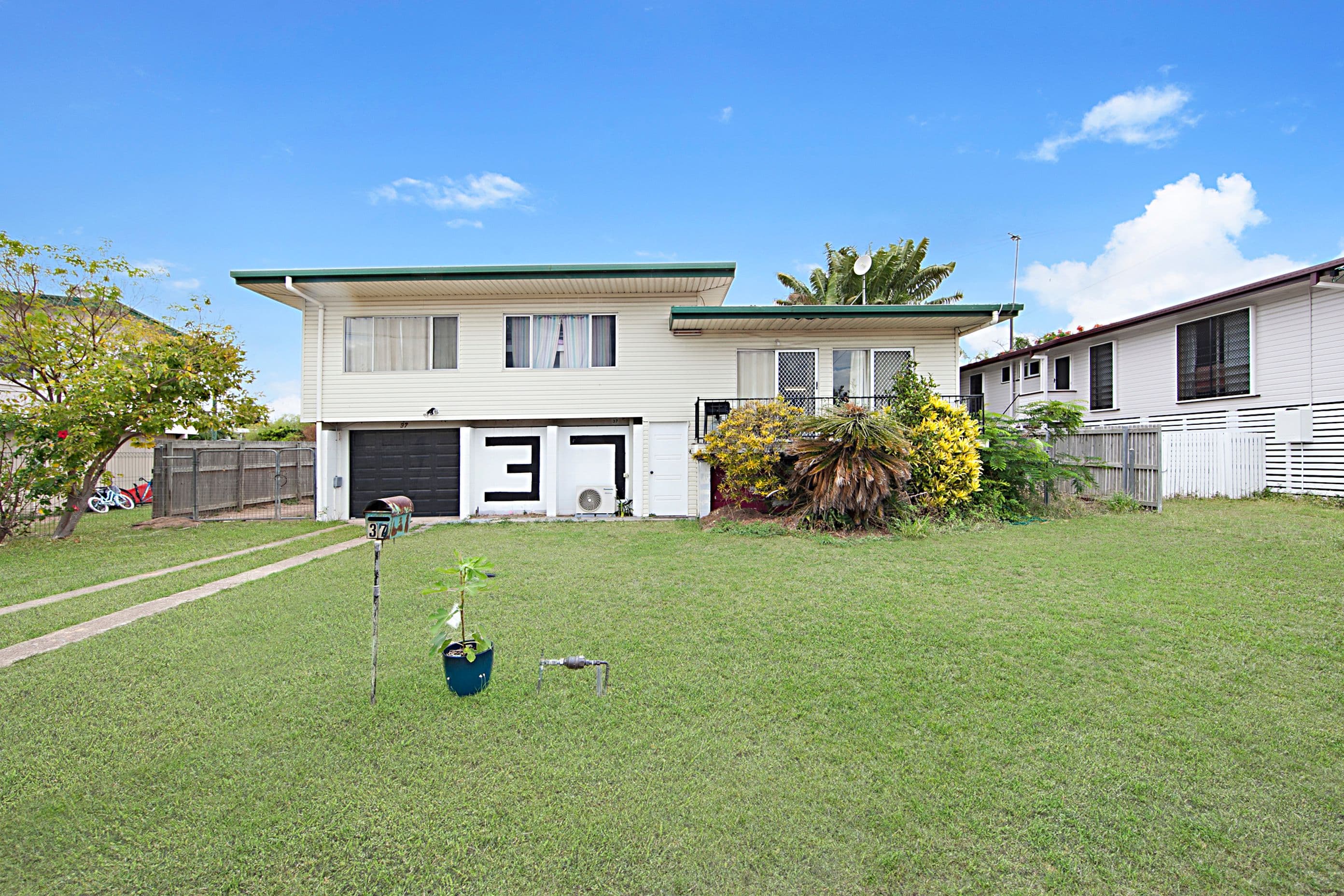 37 Weaver Street, Heatley QLD 4814, Heatley - Image 1