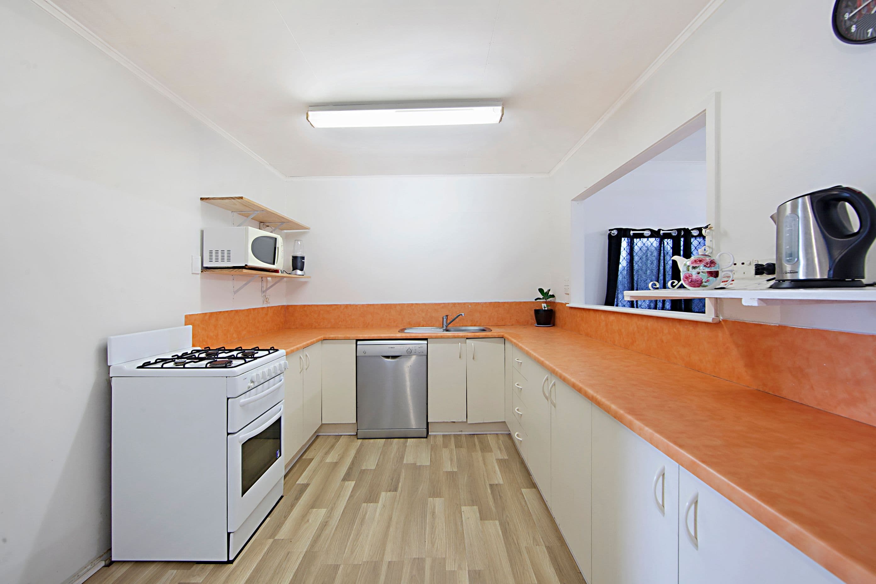 37 Weaver Street, Heatley QLD 4814, Heatley - Thumbnail 3