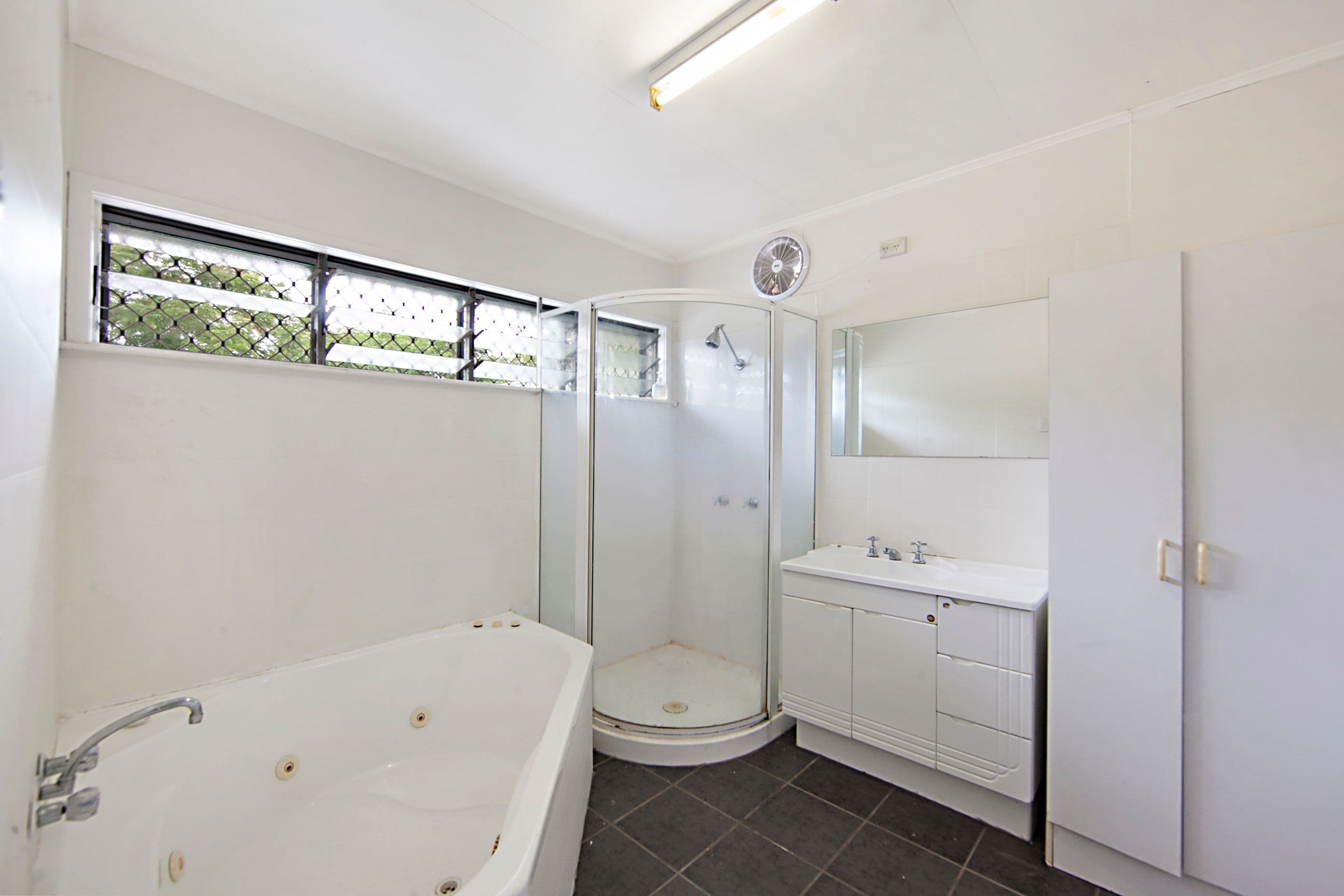 37 Weaver Street, Heatley QLD 4814, Heatley - Thumbnail 8