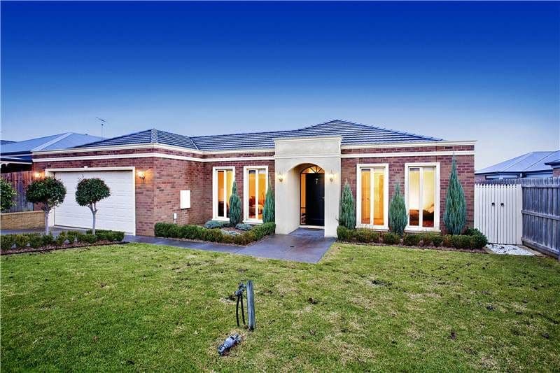 50 Prestige Avenue, BELL PARK VIC 3215, Bell Park - Thumbnail 2