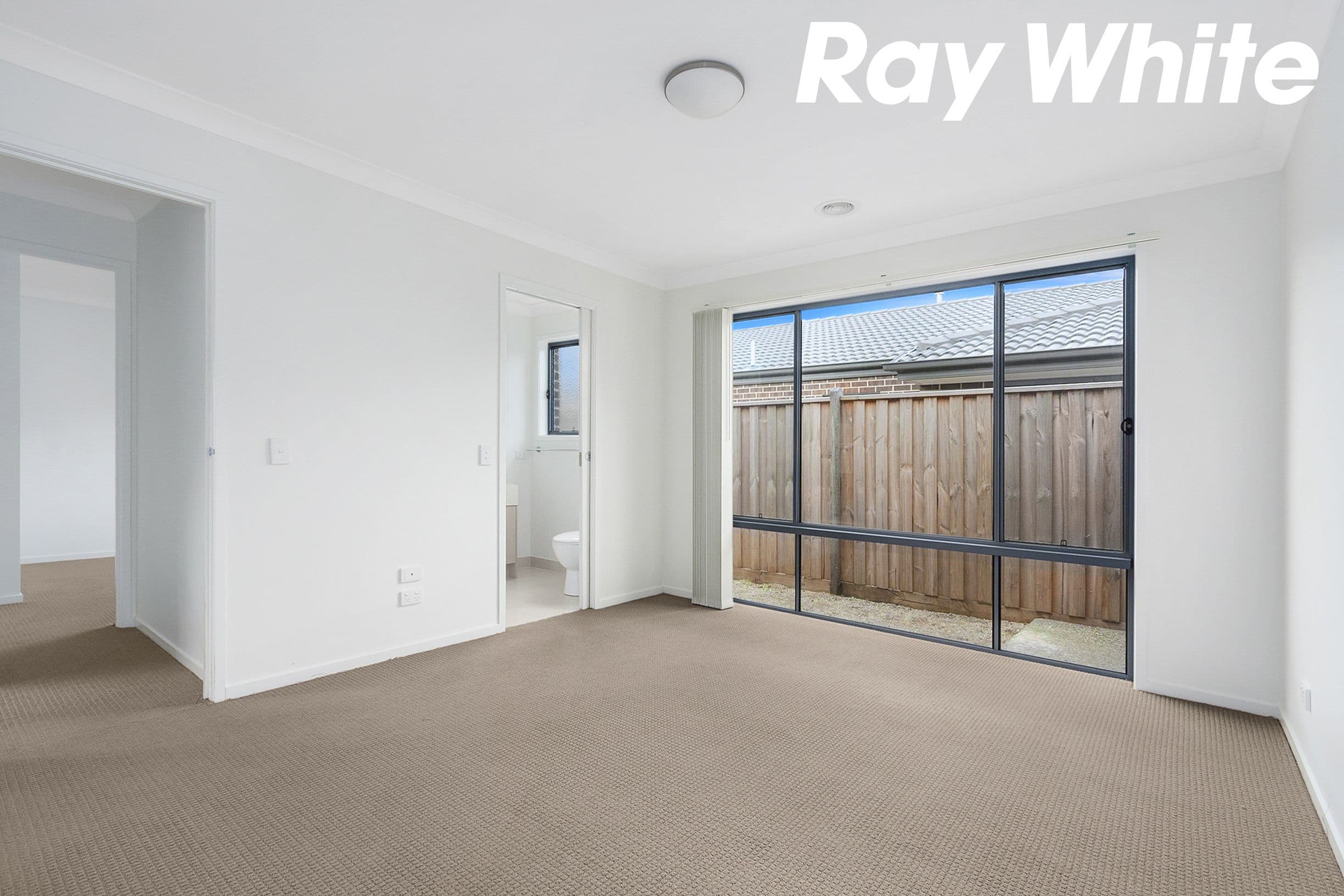 8 Bremer Street, Clyde North VIC 3978, Clyde North - Thumbnail 6