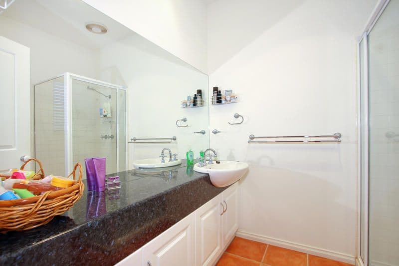 10-12 Surrey Street, MORNINGTON VIC 3931, Mornington - Thumbnail 7