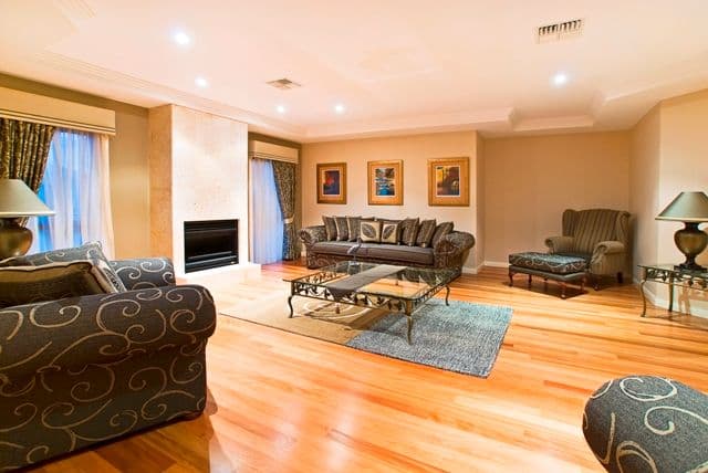 4 Queen Guineveres Place, SOVEREIGN ISLANDS QLD 4216, Sovereign Islands - Thumbnail 5
