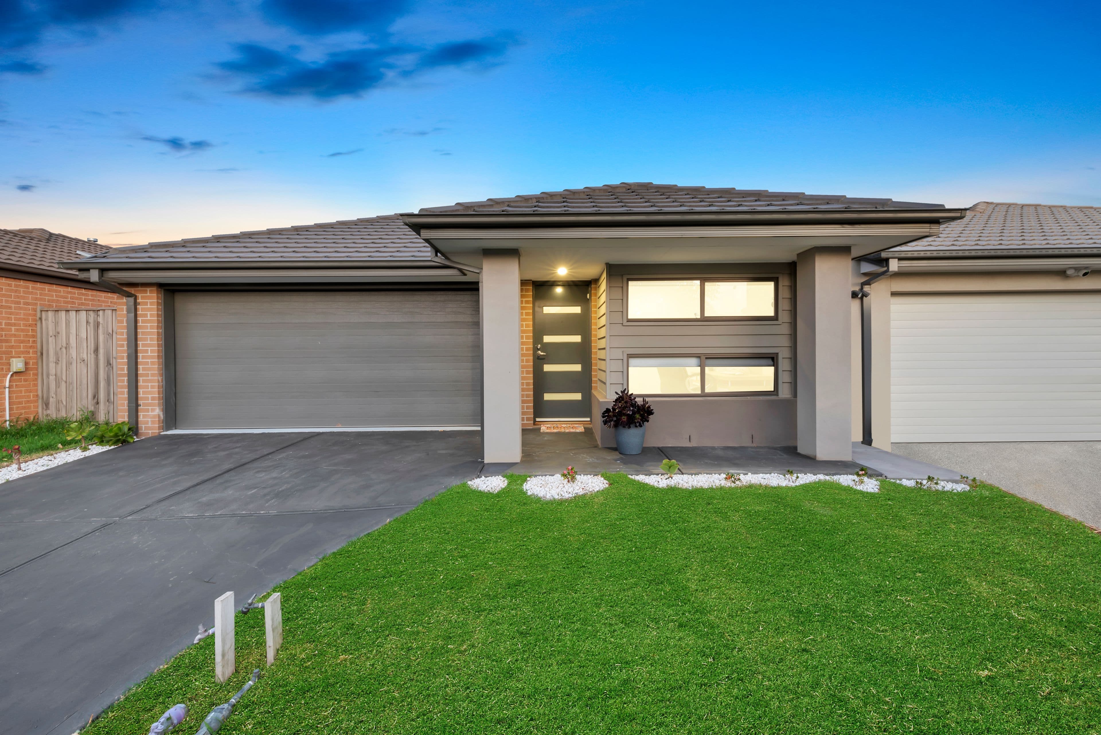 17 Melville Road, Officer VIC 3809, Officer - Image 1