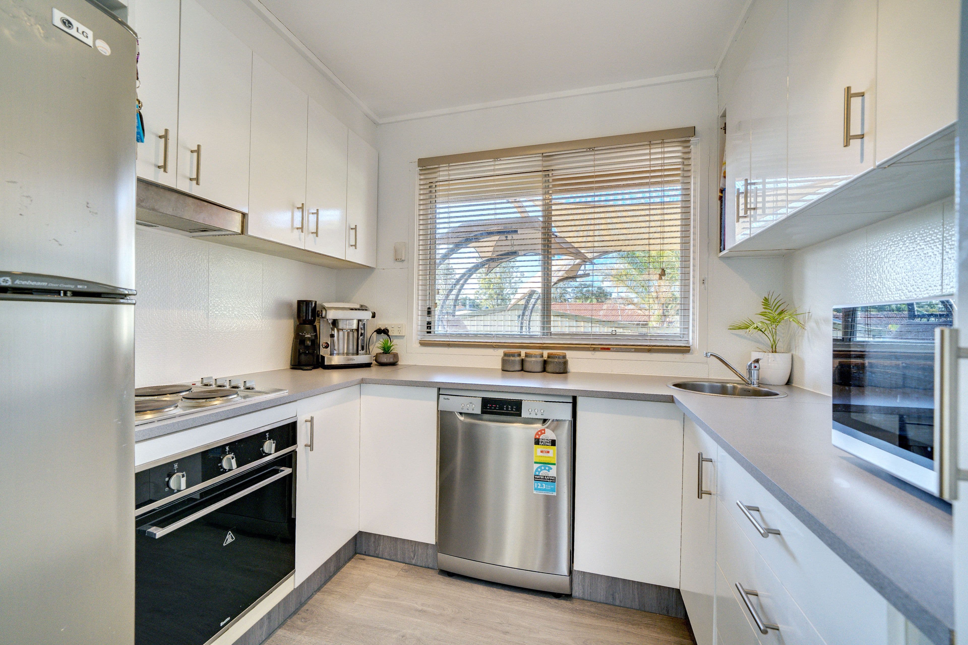 21 Saxon Street, Acacia Ridge QLD 4110, Acacia Ridge - Thumbnail 2