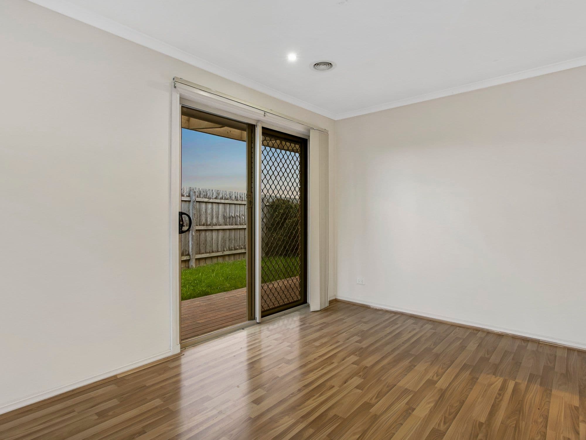 1 Balmaceda Court, Berwick VIC 3806, Berwick - Thumbnail 3