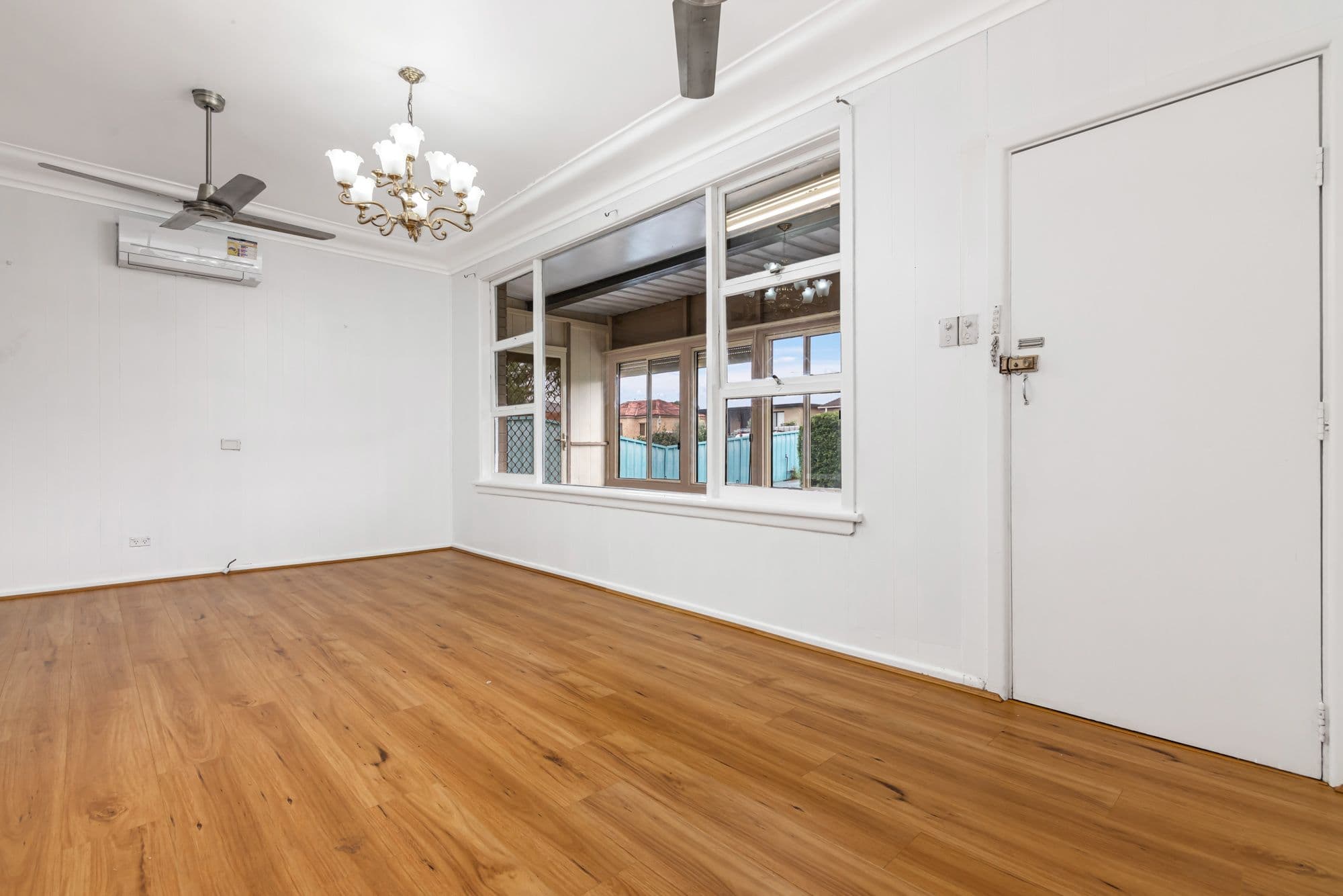 2 Elliott Street, Kingswood NSW 2747, Kingswood - Thumbnail 2