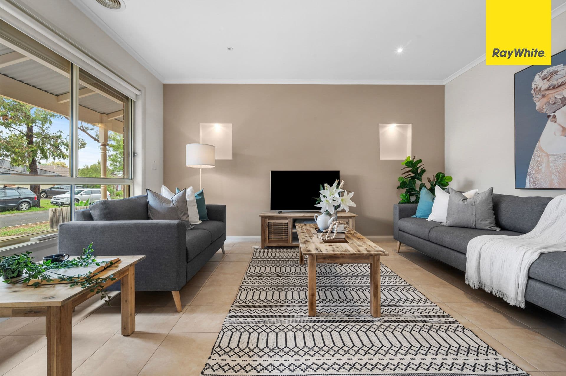 3 Bronton Close, Kurunjang VIC 3337, Kurunjang - Thumbnail 4