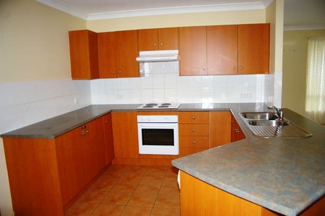 28 Camden Street, CABOOLTURE QLD 4510, Caboolture - Thumbnail 2