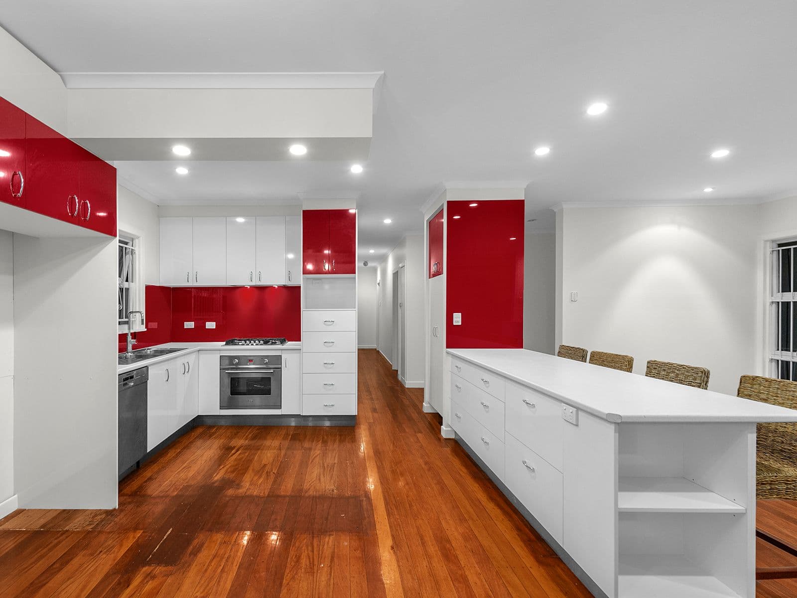 11 Jenkinson Street, Indooroopilly QLD 4068, Indooroopilly - Thumbnail 2