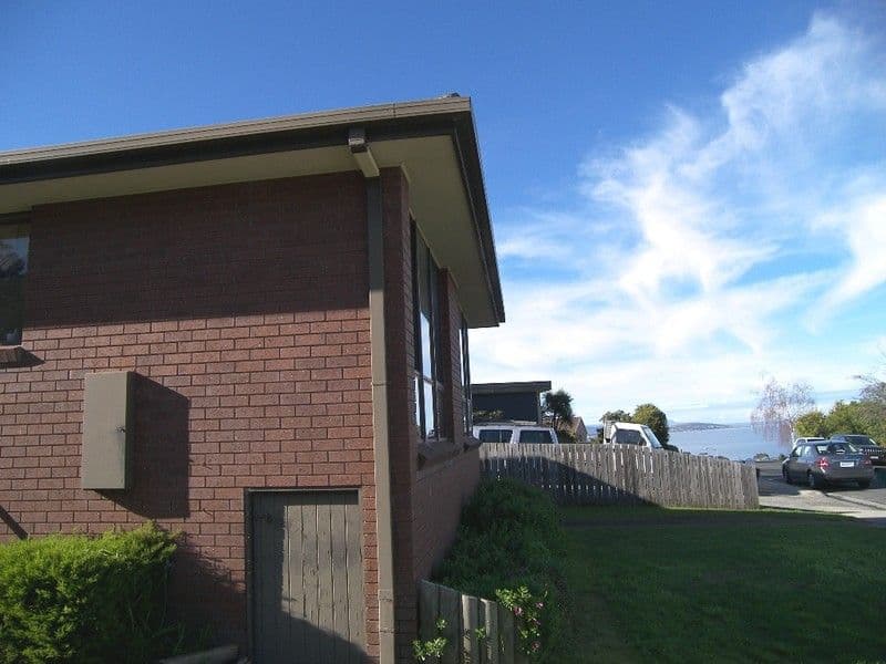 63 Tingira Road, BLACKMANS BAY TAS 7052, Blackmans Bay - Thumbnail 8