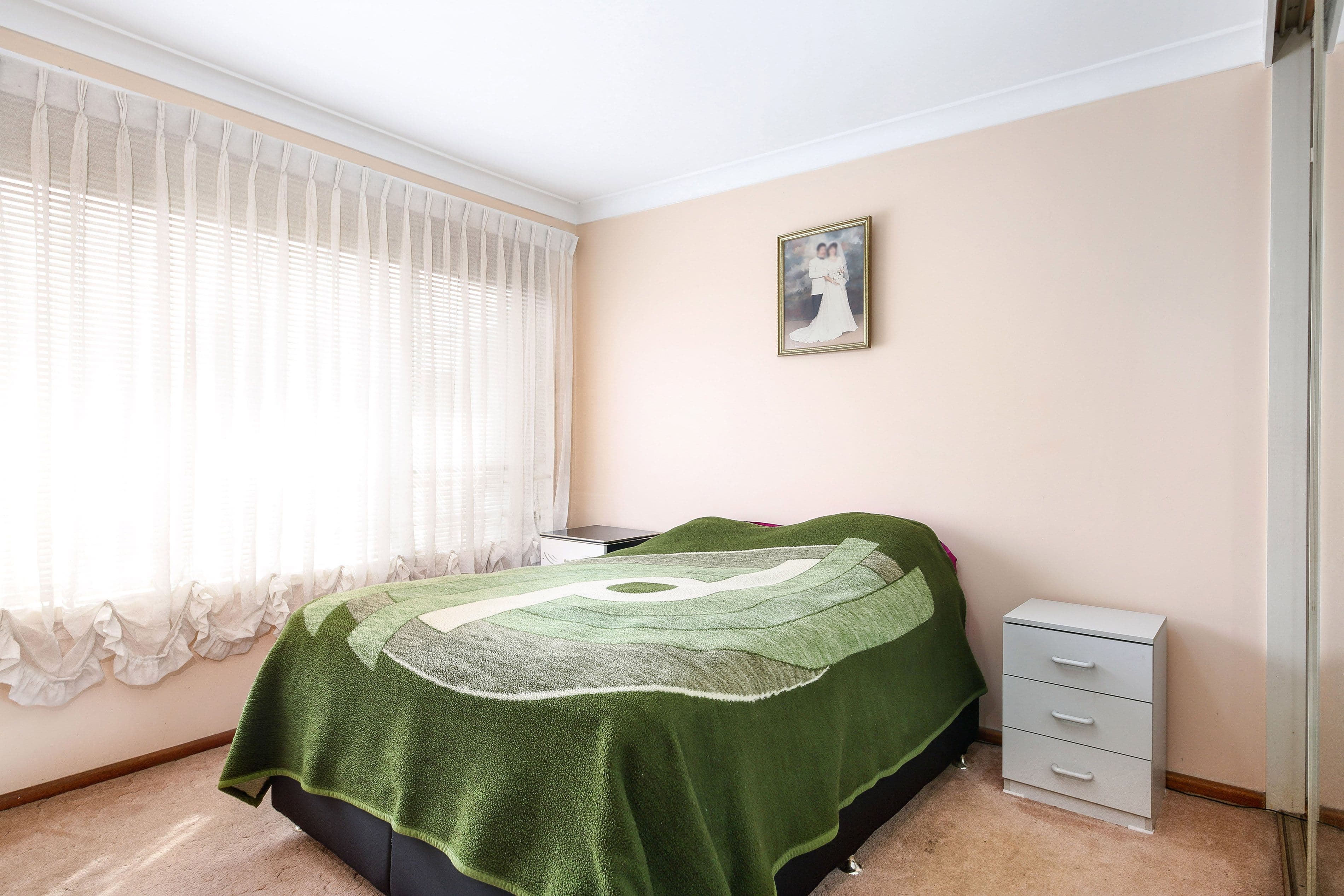 6 Saric Avenue, Georges Hall NSW 2198, Georges Hall - Thumbnail 6