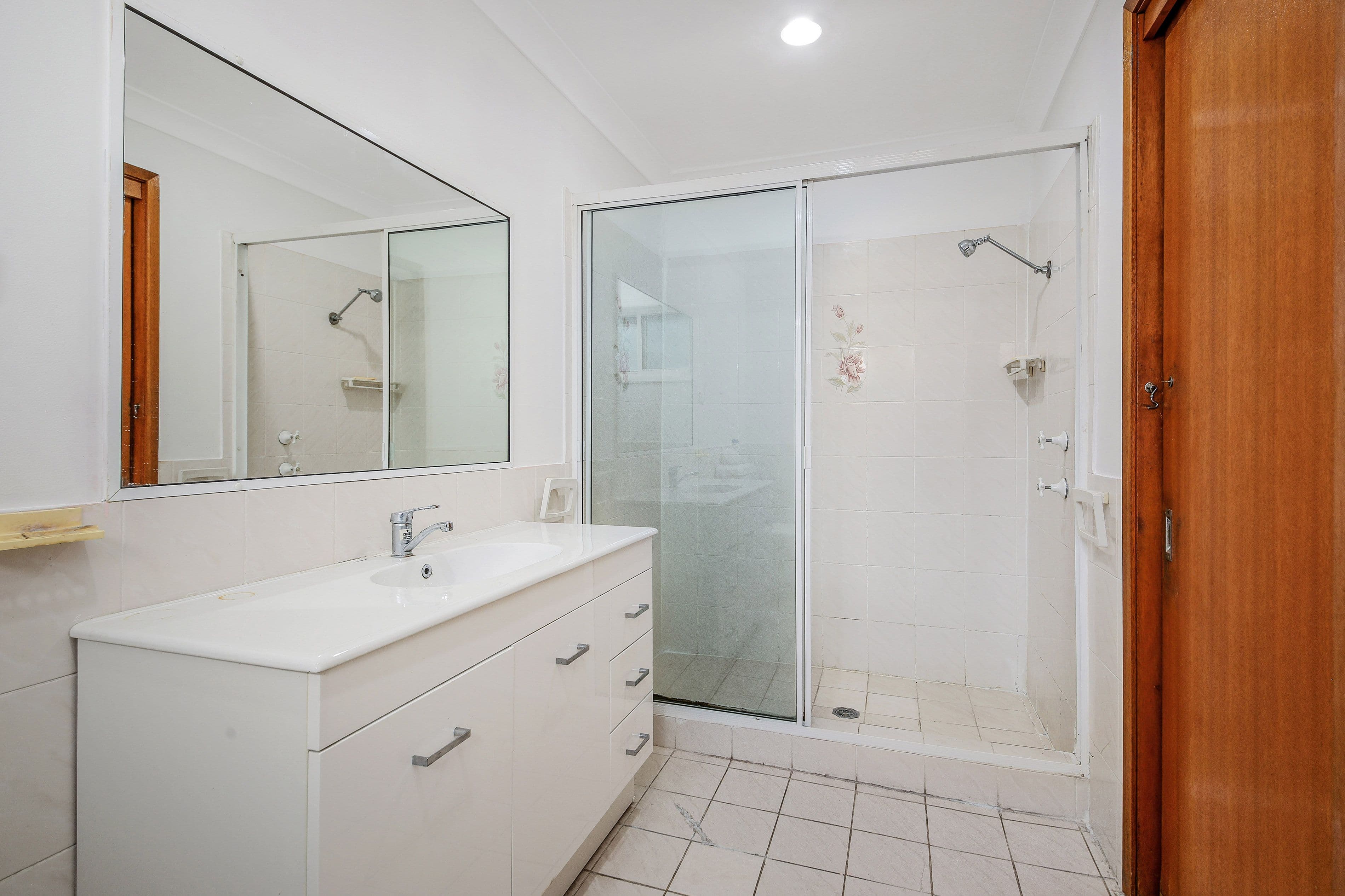 6 Saric Avenue, Georges Hall NSW 2198, Georges Hall - Thumbnail 7