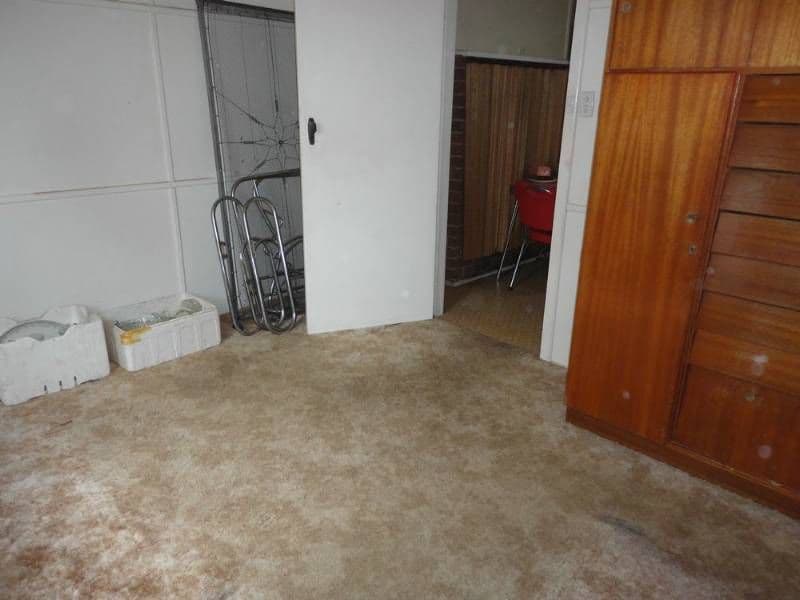 15 Cootamundra Road, TEMORA NSW 2666, Temora - Thumbnail 5