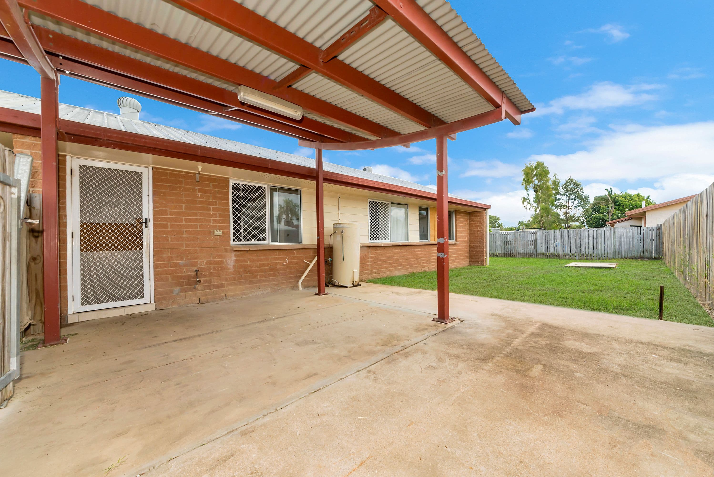3 Stephanie Street, Rasmussen QLD 4815, Rasmussen - Thumbnail 2