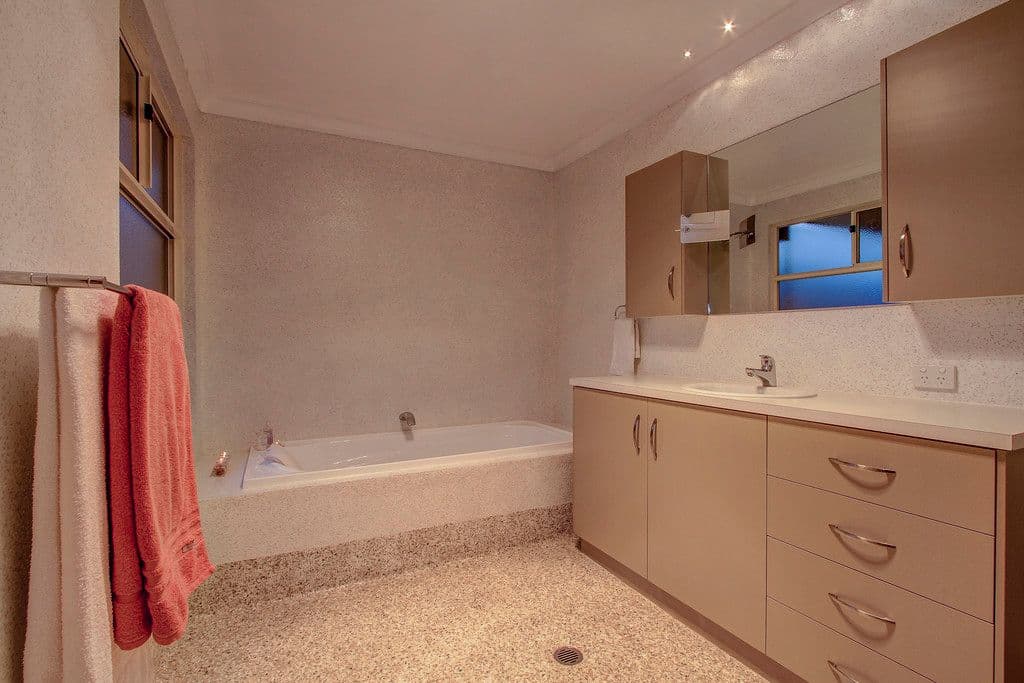 21A Fourth Avenue, Bassendean WA 6054, Bassendean - Thumbnail 4