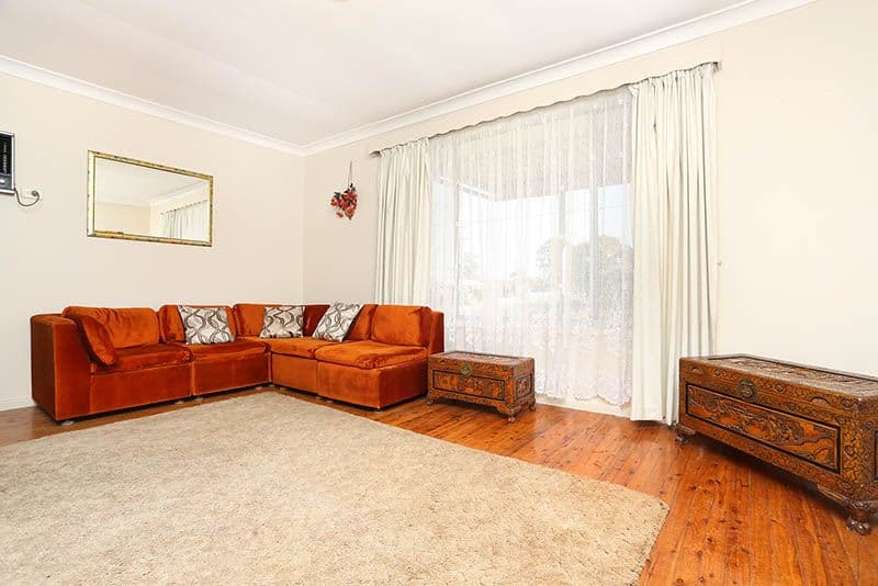 2 Greenvale Street, Fairfield West NSW 2165, Fairfield West - Thumbnail 3