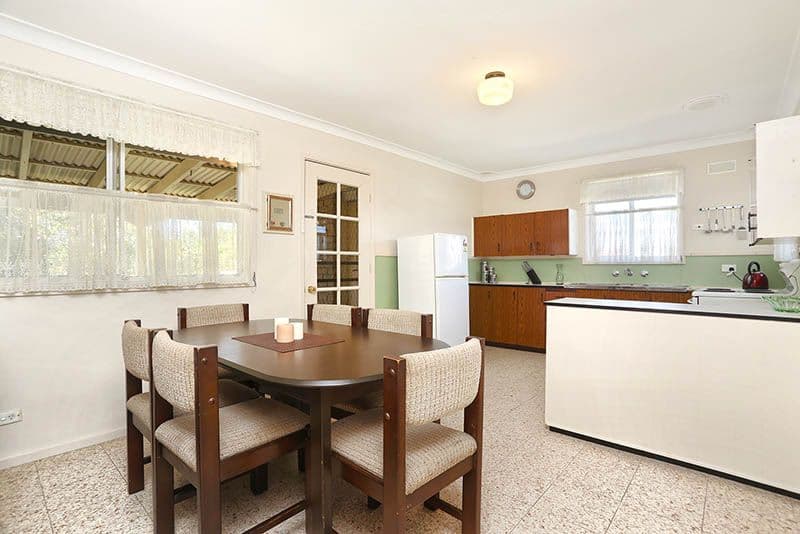 2 Greenvale Street, Fairfield West NSW 2165, Fairfield West - Thumbnail 4