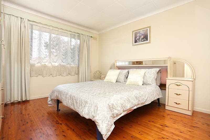 2 Greenvale Street, Fairfield West NSW 2165, Fairfield West - Thumbnail 6