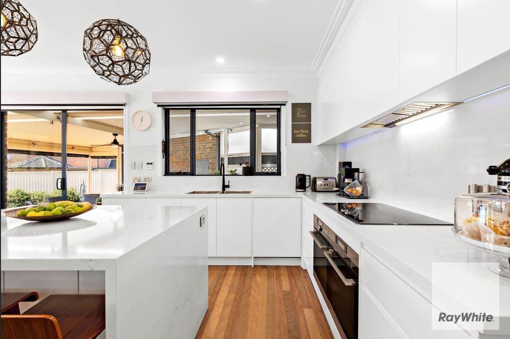 15 Gypsy Court, Mill Park VIC 3082, Mill Park - Thumbnail 3