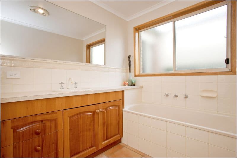 70 Forest Road, LARA VIC 3212, Lara - Thumbnail 7