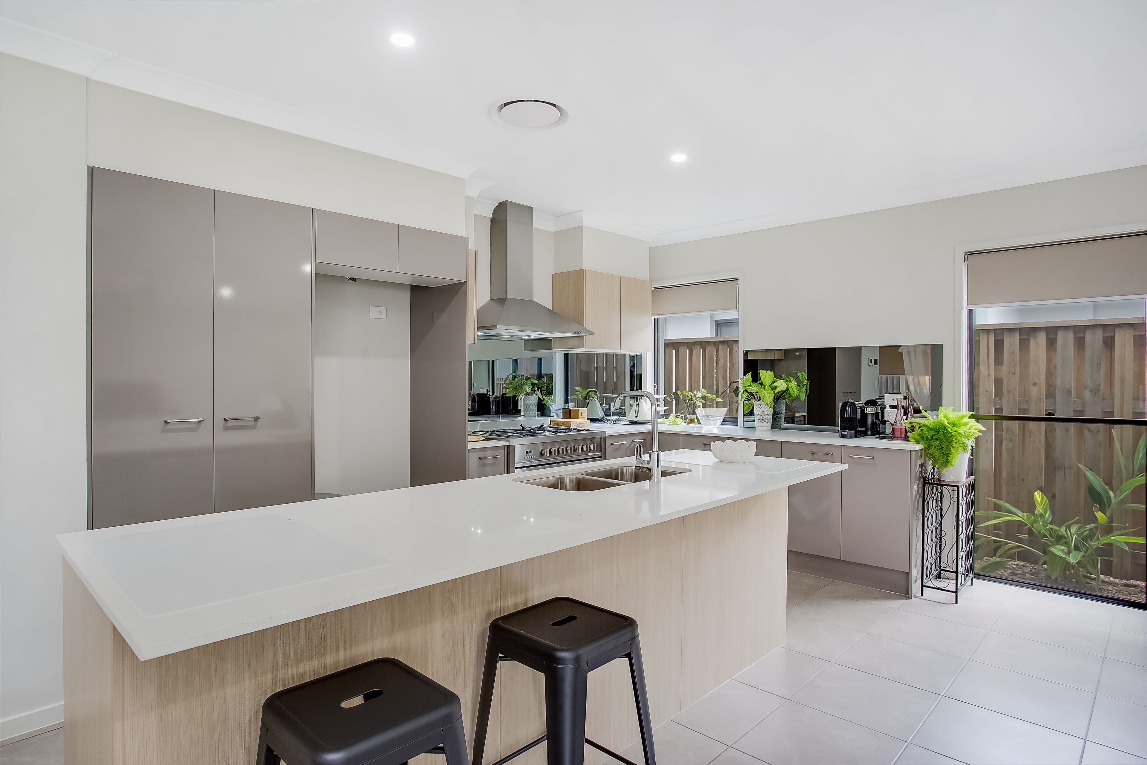 8 & 10 Limmen Street, PIMPAMA QLD 4209, Pimpama - Thumbnail 6