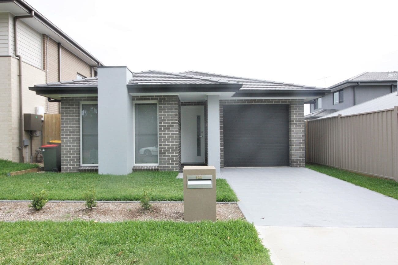 495 Denham Court Road, Leppington - Thumbnail 2