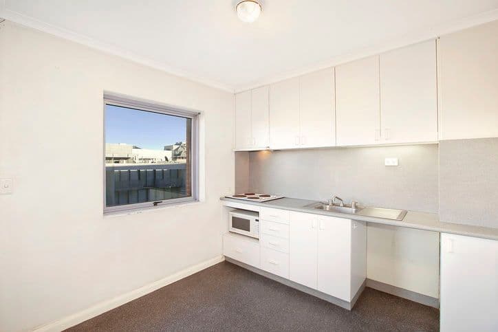 9 Lindgren Close, Tolga, QLD, 4882, Tolga - Thumbnail 2