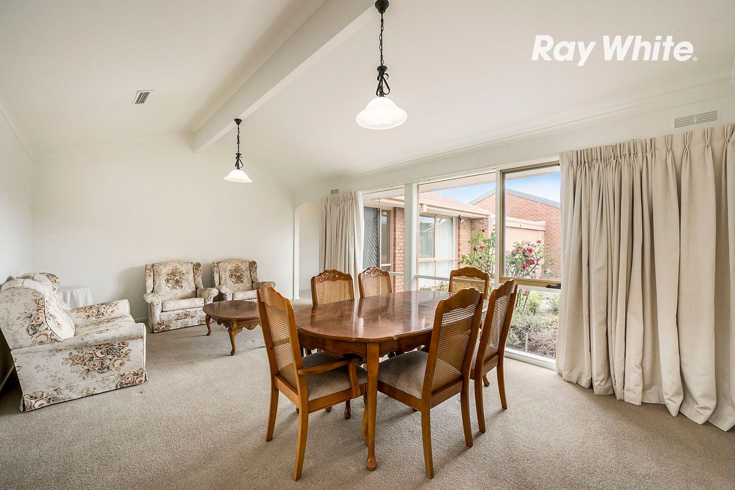 30 Lauren Close, Dingley Village VIC 3172, Dingley Village - Thumbnail 2