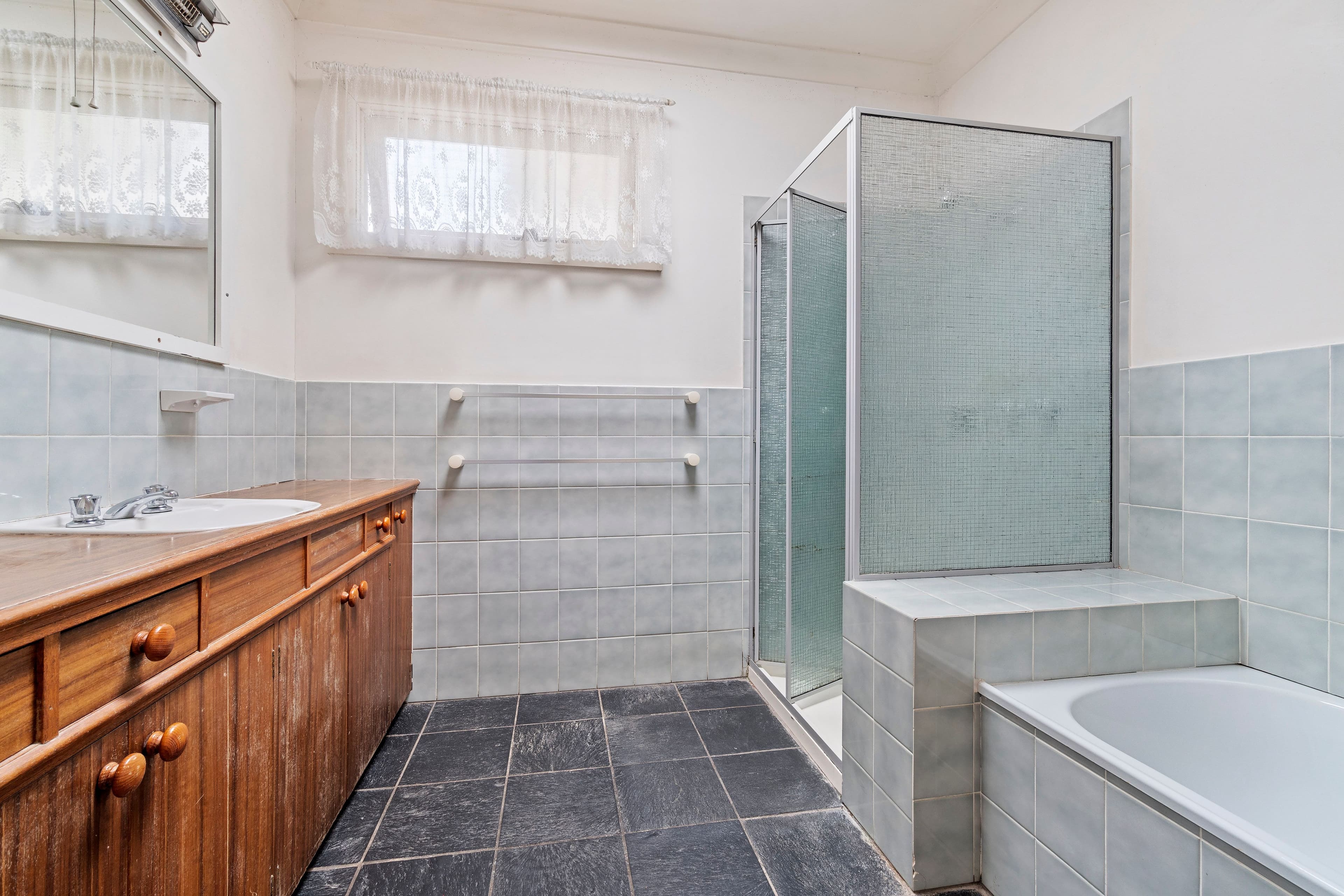 7 Reeves Street, Watsonia VIC 3087, Watsonia - Thumbnail 5