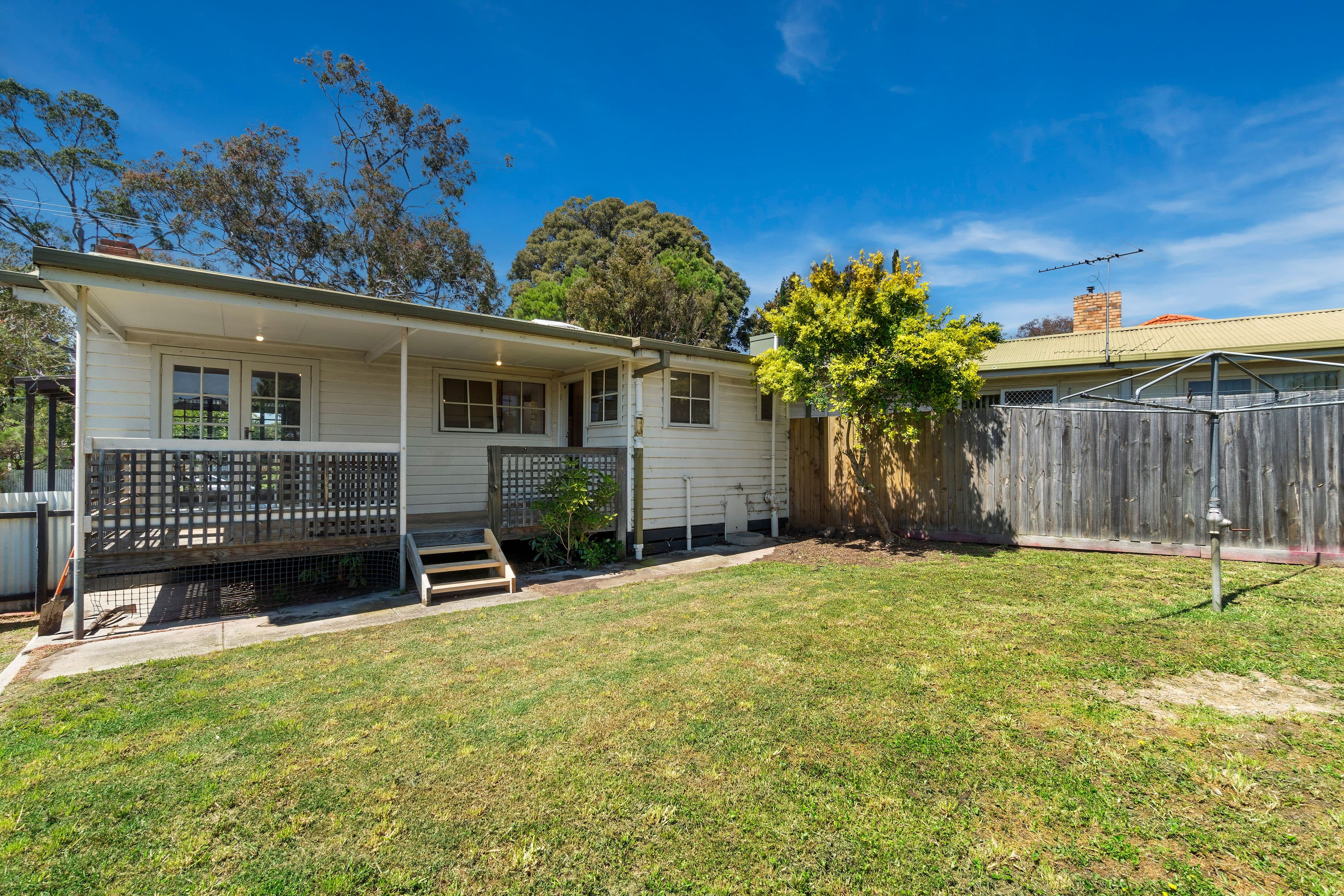 7 Reeves Street, Watsonia VIC 3087, Watsonia - Thumbnail 8