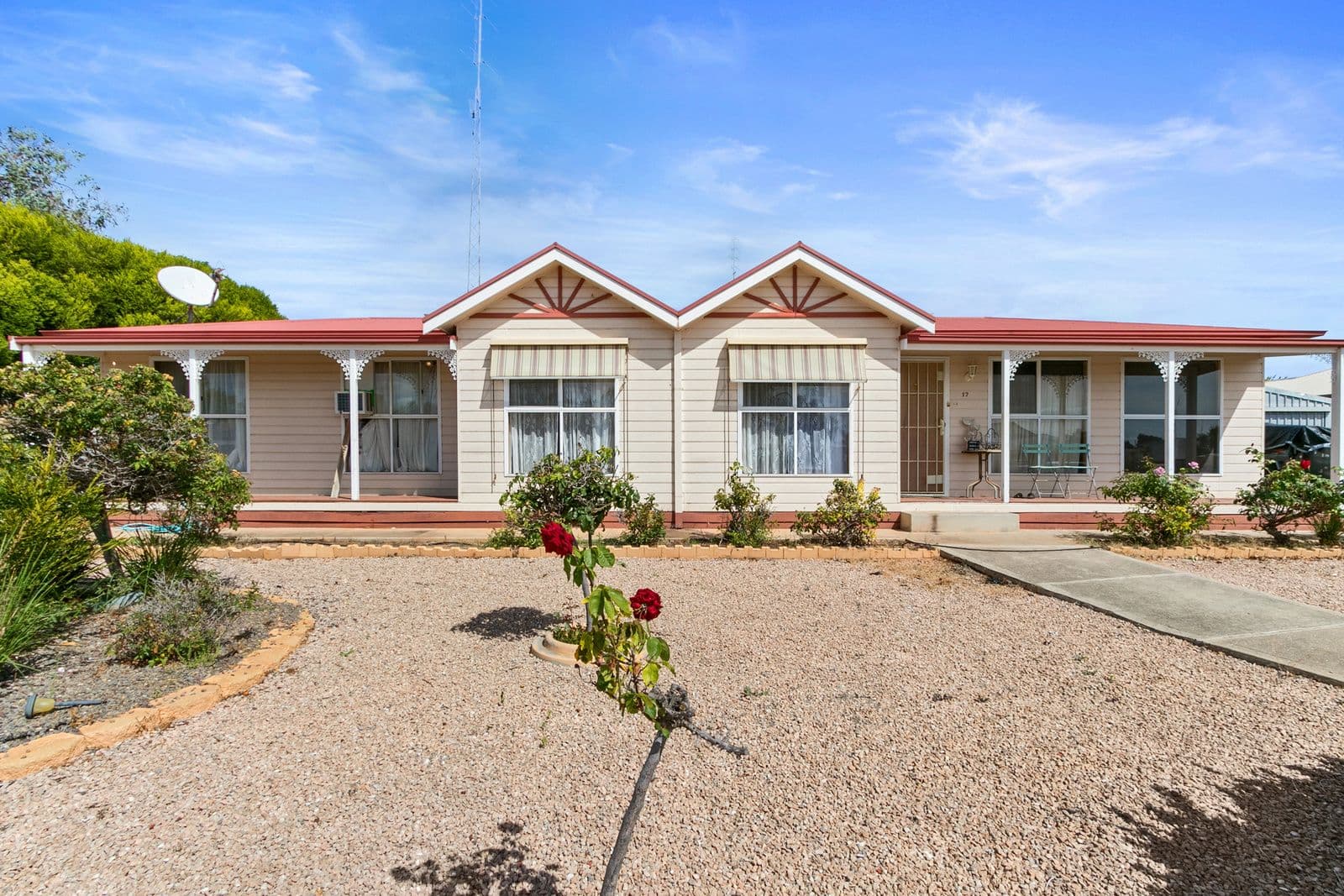 17 Coast Road, Moonta Bay SA 5558, Moonta Bay - Image 1