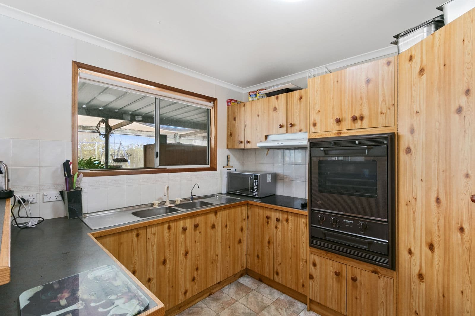 17 Coast Road, Moonta Bay SA 5558, Moonta Bay - Thumbnail 6
