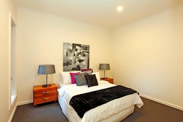 8A Lucille Avenue, RESERVOIR VIC 3073, Reservoir - Thumbnail 7