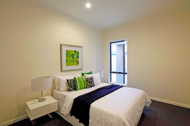 8A Lucille Avenue, RESERVOIR VIC 3073, Reservoir - Thumbnail 8