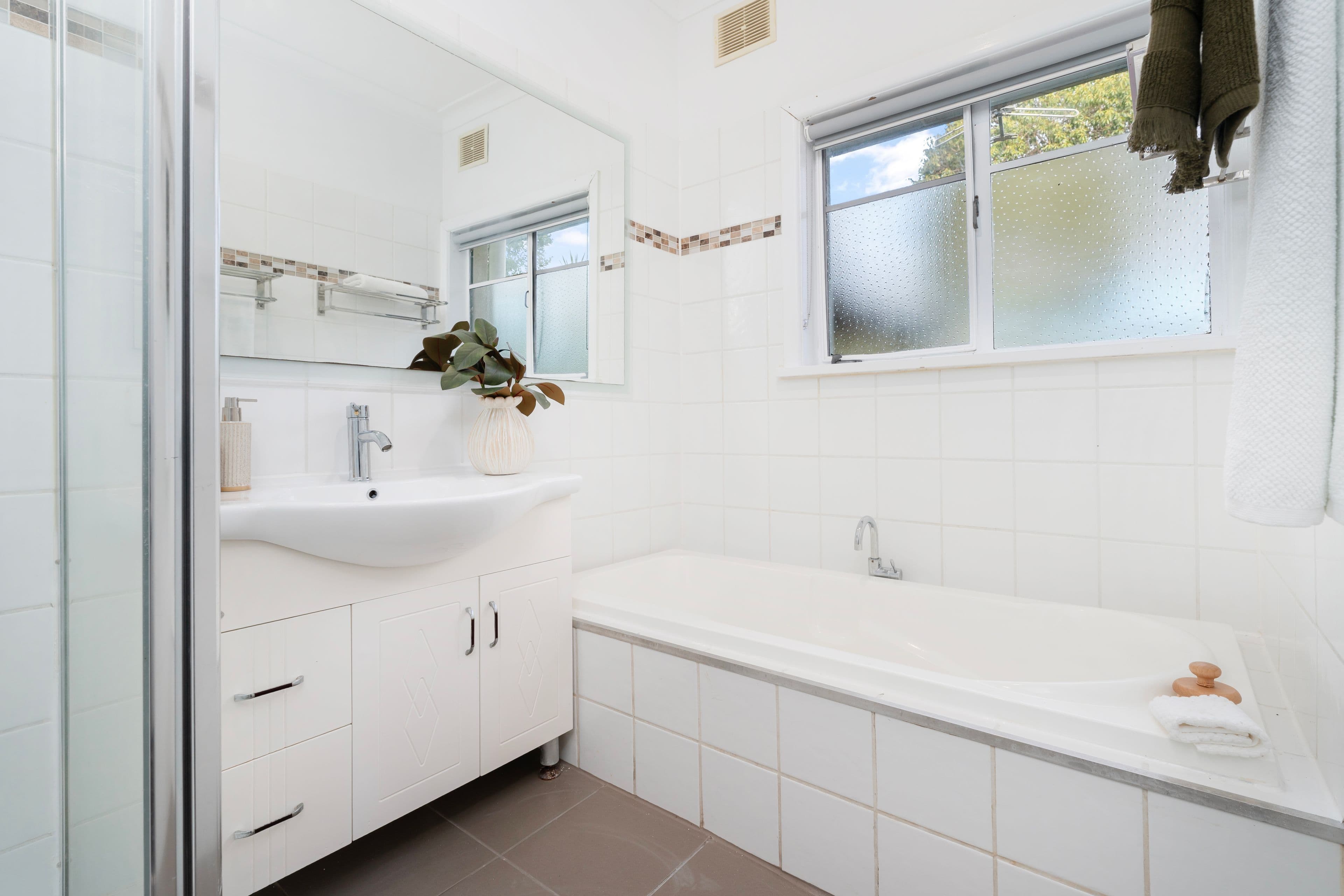 249 Tulla Street, North Albury NSW 2640, North Albury - Thumbnail 7