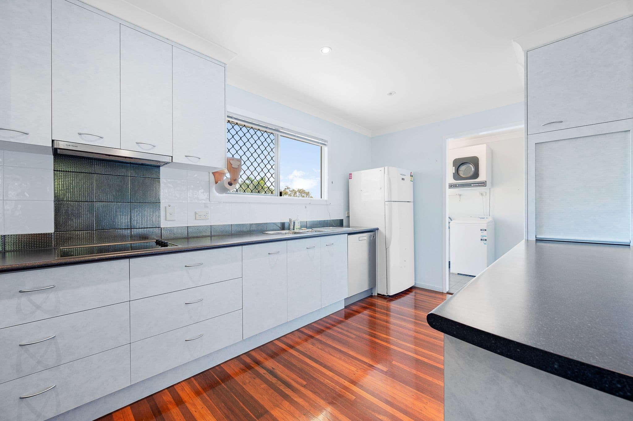 25 Morley Street, West Gladstone QLD 4680, West Gladstone - Thumbnail 6