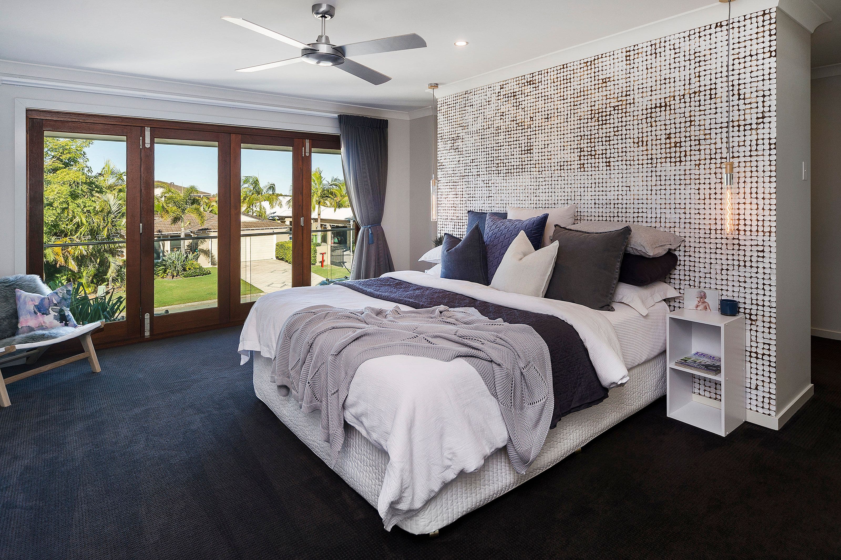 105 The Peninsula, Helensvale QLD 4212, Helensvale - Thumbnail 2
