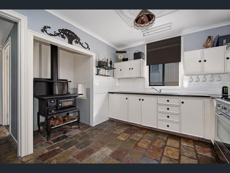 1 Kelfield Street, North Toowoomba QLD 4350, North Toowoomba - Thumbnail 3