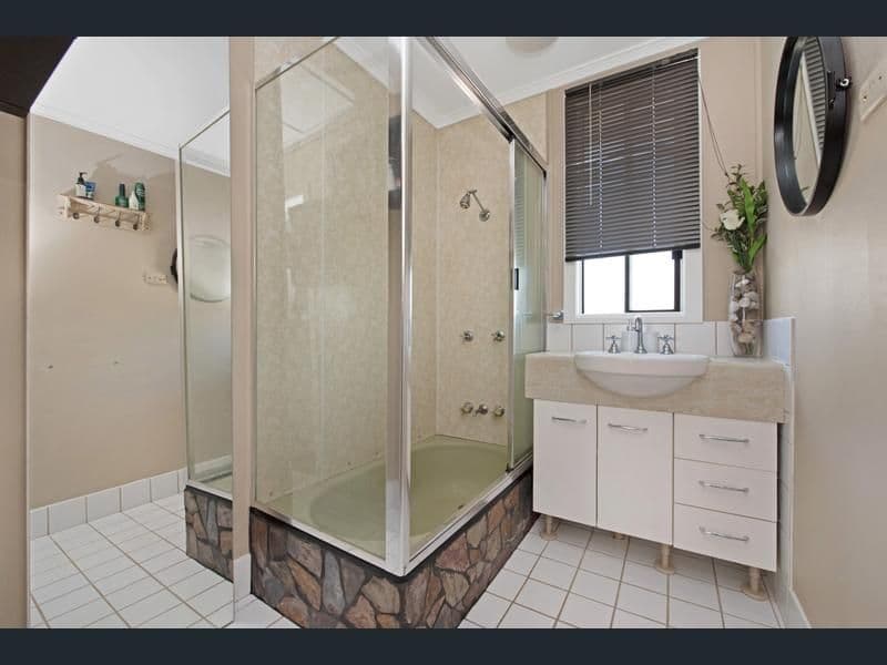 1 Kelfield Street, North Toowoomba QLD 4350, North Toowoomba - Thumbnail 7