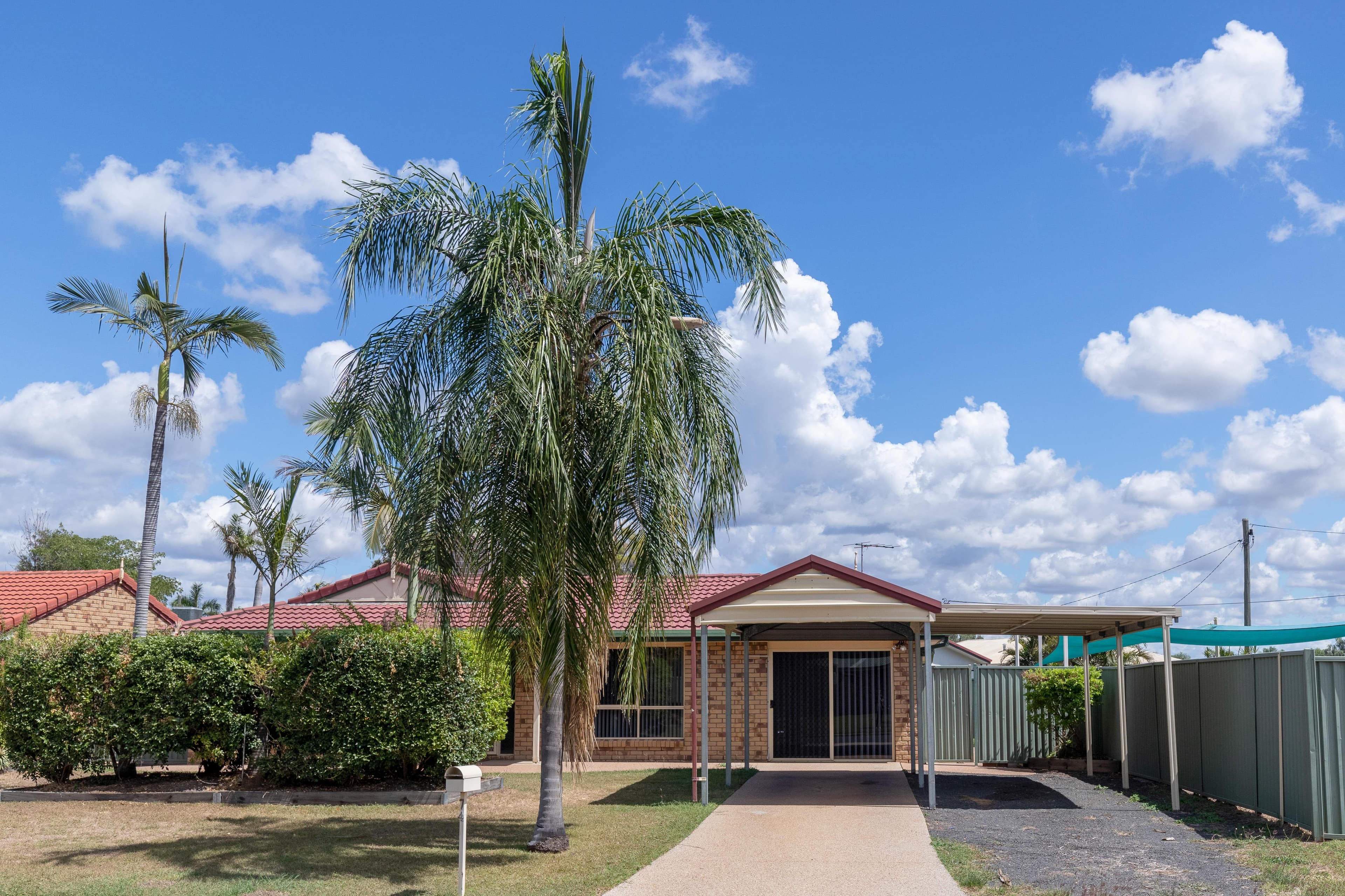 74 Staal Crescent, Emerald QLD 4720, Emerald - Thumbnail 2