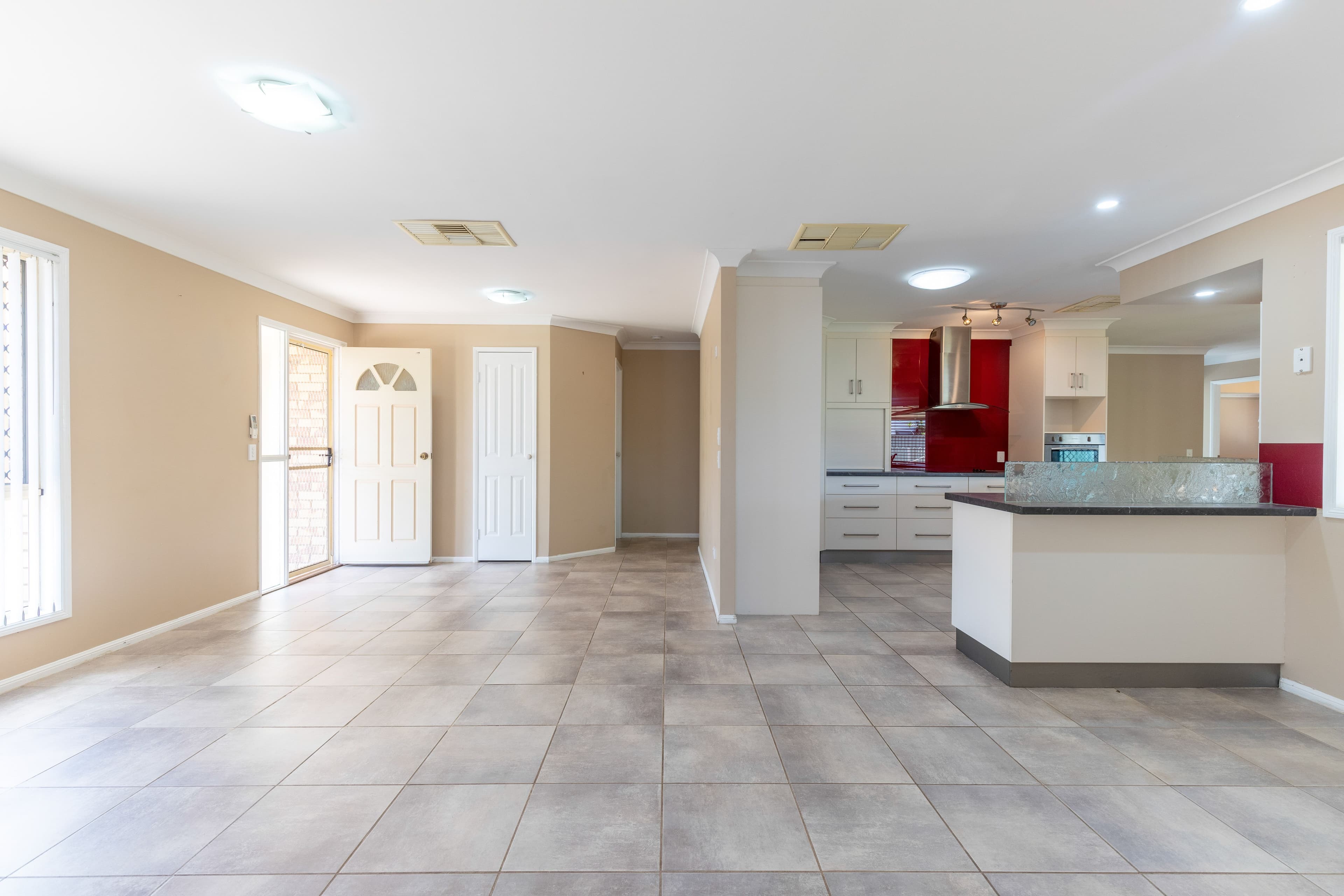 74 Staal Crescent, Emerald QLD 4720, Emerald - Thumbnail 6