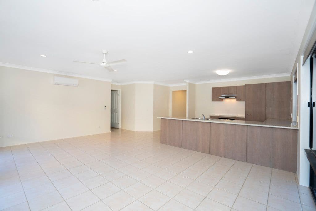 317 Bestmann Road, Sandstone Point QLD 4511, Sandstone Point - Thumbnail 4