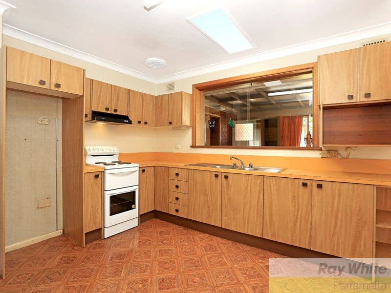 19 Boyne Avenue, PENDLE HILL NSW 2145, Pendle Hill - Thumbnail 4