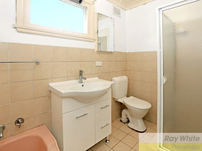 19 Boyne Avenue, PENDLE HILL NSW 2145, Pendle Hill - Thumbnail 5