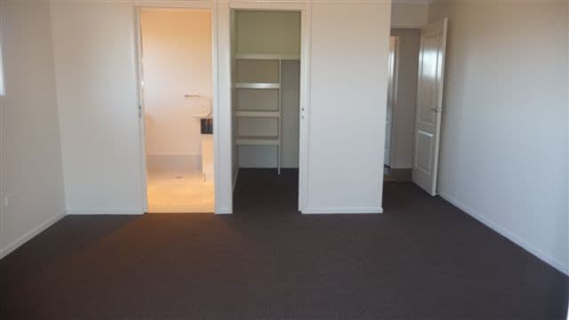 6 Hendra Court, HIGHFIELDS QLD 4352, Highfields - Thumbnail 4